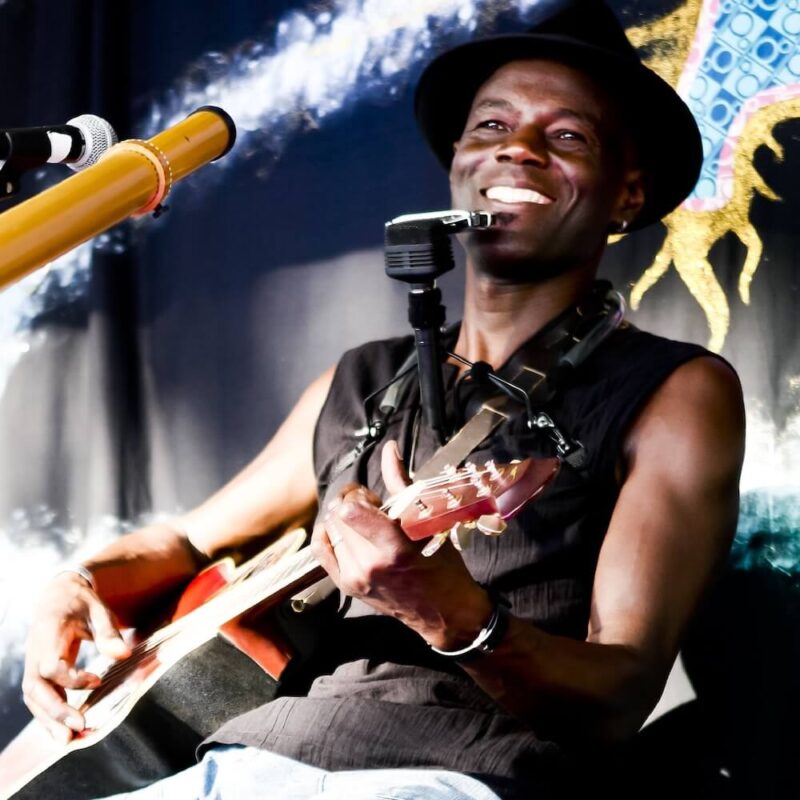 Raku O'Gaia performs at the Seaview Tavern Woolgoolga