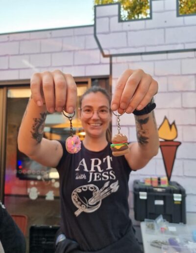 Art with Jess at the Seaview Tavern Woolgoolga