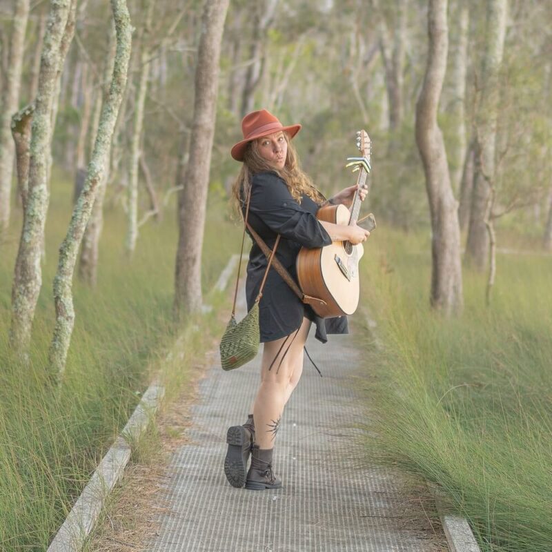 Shannon Kae performs live at the Seaview Tavern Woolgoolga